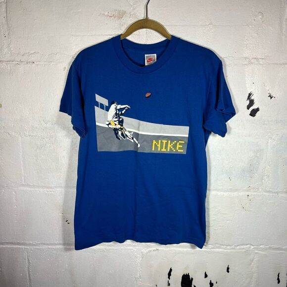 Vintage Nike Shirt - Picture 1 of 7